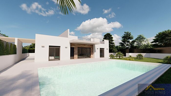 Casa en venta en Roldán, TorrePacheco de 4 habitaciones