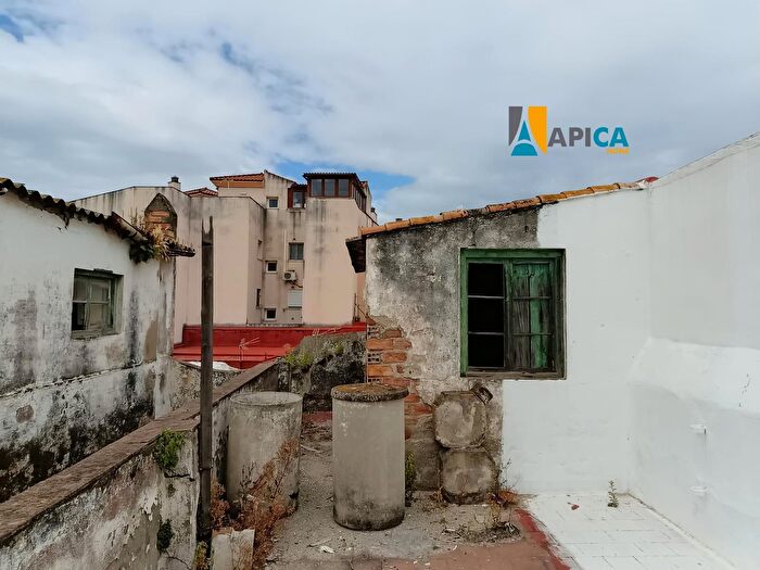 Casas en venta y pisos alquiler - 2