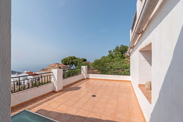 Casa en venta en Polopos pueblo, Polopos de 5 habitaciones