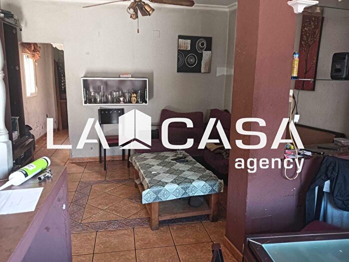Casas en venta y pisos alquiler - 1