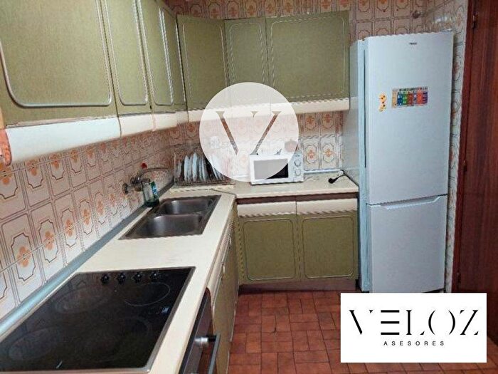 Casas en venta y pisos alquiler - 2