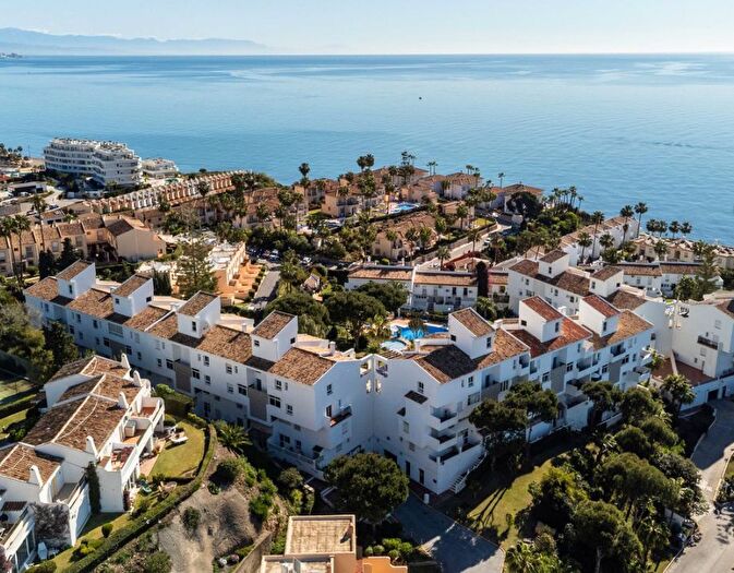 Piso en venta en El Faro de Calaburra Chaparral, Mijas de 3 habitaciones