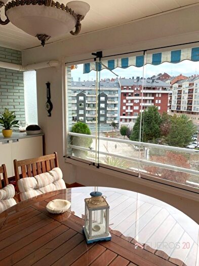 Casas en venta y pisos alquiler - 1