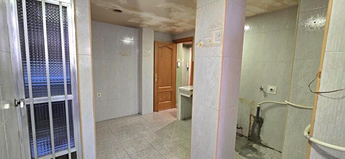 Casas en venta y pisos alquiler - 2