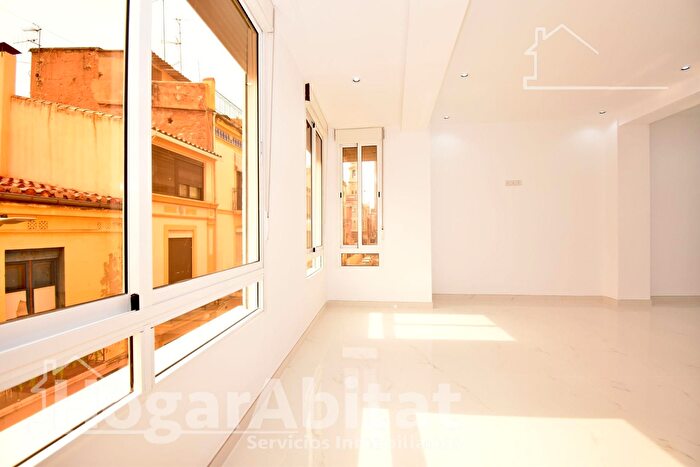 Casas en venta y pisos alquiler - 1
