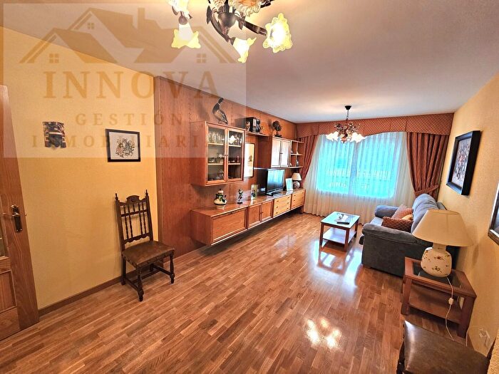 Casas en venta y pisos alquiler - 1