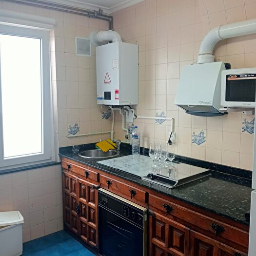 Casas en venta y pisos alquiler - 3