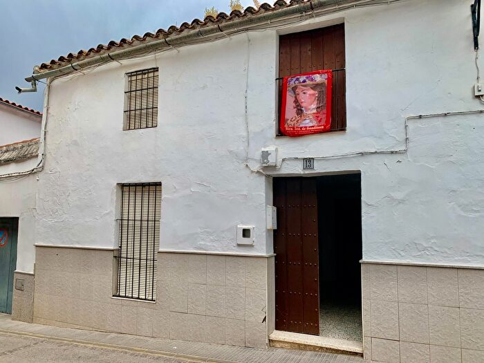 Casa en venta en Guadalcanal, Sevilla de 10 habitaciones