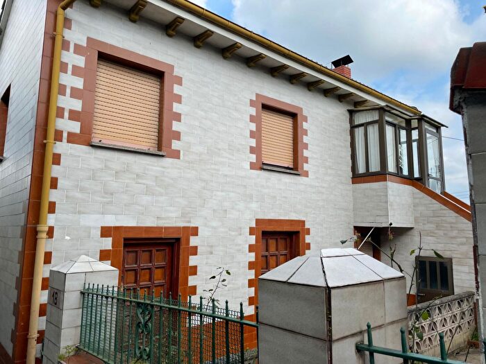 Casas en venta y pisos alquiler - 2