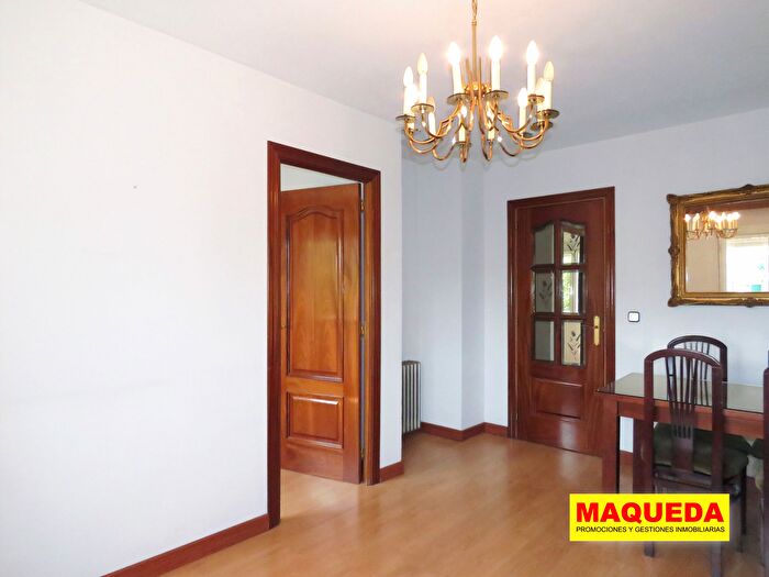 Casas en venta y pisos alquiler - 2