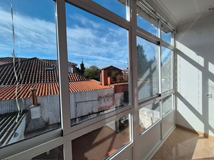 Casas en venta y pisos alquiler - 2