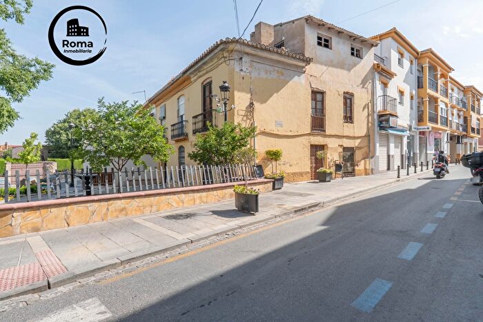 Casas en venta y pisos alquiler - 1