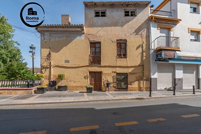 Casas en venta y pisos alquiler - 2