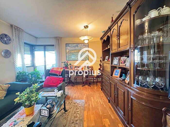 Casas en venta y pisos alquiler - 2
