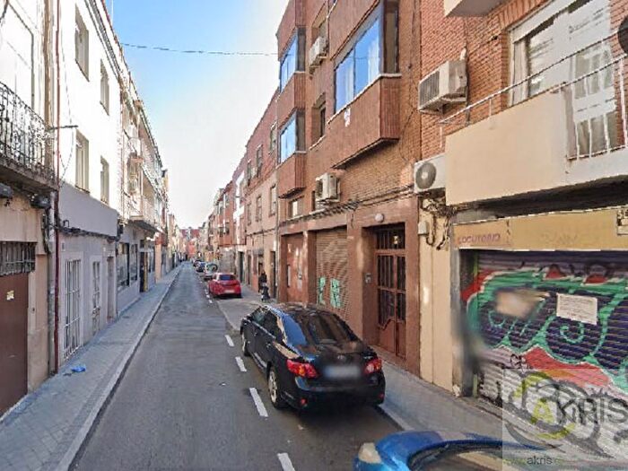 Piso en venta en Carabanchel, Comillas de 3 habitaciones