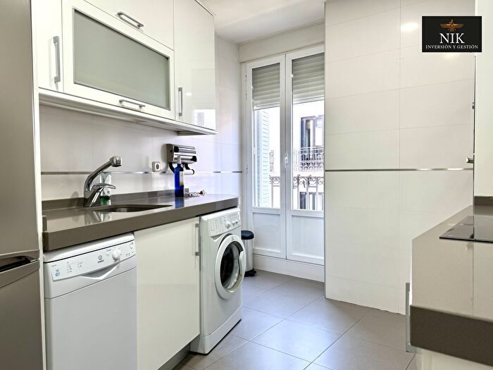 Casas en venta y pisos alquiler - 2