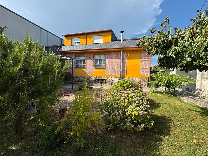 Casas en venta y pisos alquiler - 1