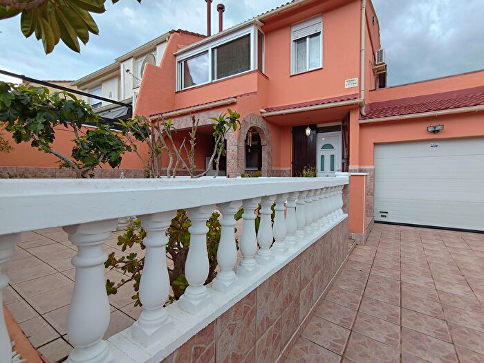 Casa en venta en Els Pallaresos, Tarragona de 3 habitaciones