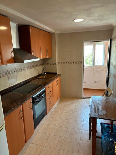 Casas en venta y pisos alquiler - 2