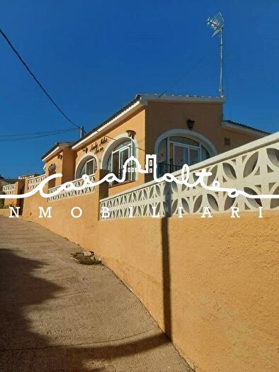 Casas en venta y pisos alquiler - 3