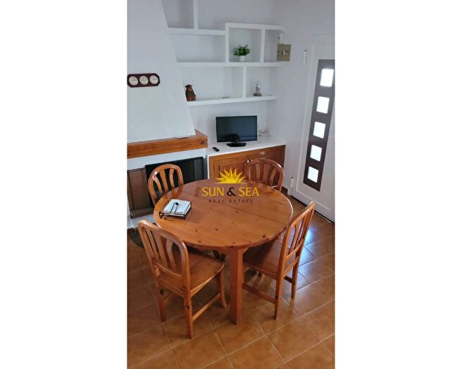 Casas en venta y pisos alquiler - 2