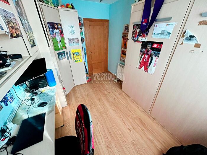 Casas en venta y pisos alquiler - 2