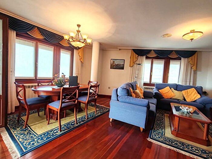 Casas en venta y pisos alquiler - 2