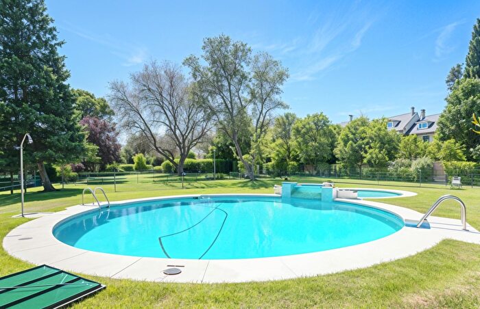 Casa en venta en Urbanización Este Montepríncipe, Boadilla del Monte de 8 habitaciones