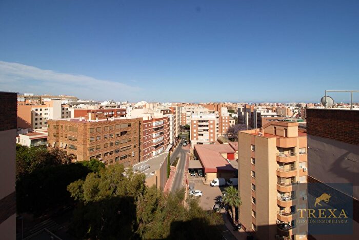 Piso en venta en Oliveros Altamira, Almería Capital de 2 habitaciones
