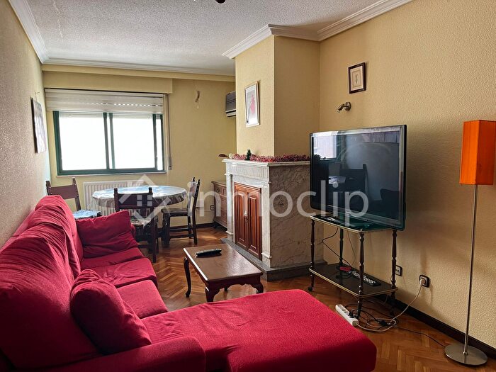 Casas en venta y pisos alquiler - 1