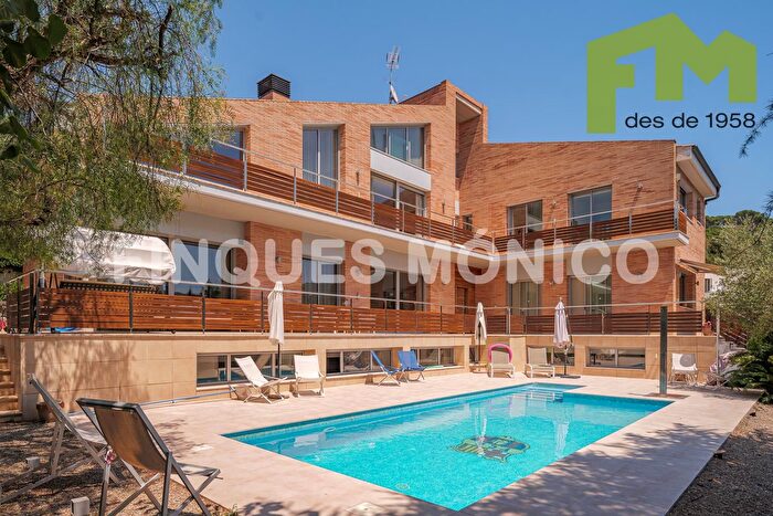 Casa en venta en Vallromanes, Barcelona de 7 habitaciones