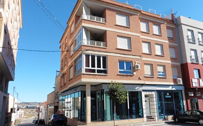Piso en venta en Jumilla, Murcia de 3 habitaciones