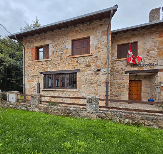 Casas en venta y pisos alquiler - 1