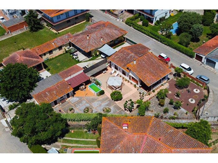 Casas en venta y pisos alquiler - 1