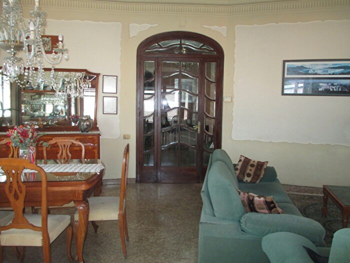 Casa en venta en Breda, Girona de 5 habitaciones