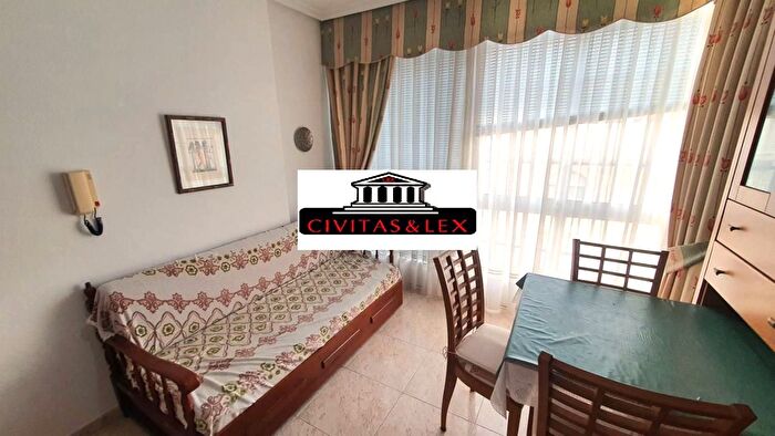 Piso en venta en Baños de Molgas, Ourense de 2 habitaciones