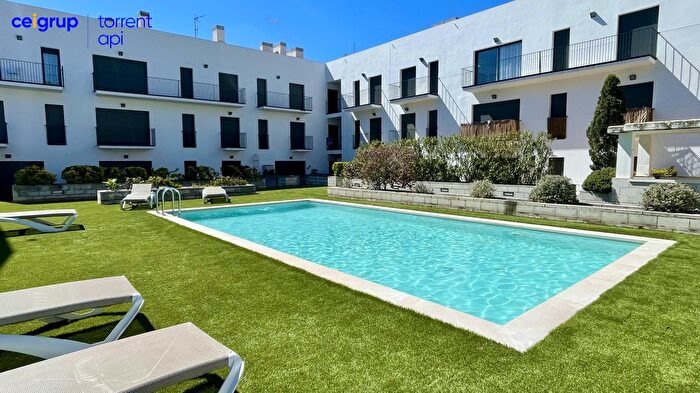 Piso en venta en LEstartit Poble, LEstartit de 2 habitaciones