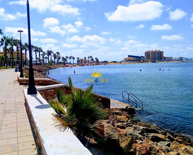 Casas en venta y pisos alquiler - 1