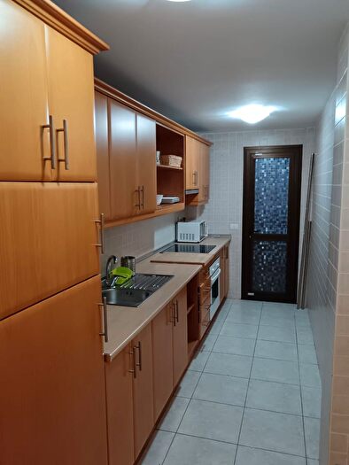 Casas en venta y pisos alquiler - 2