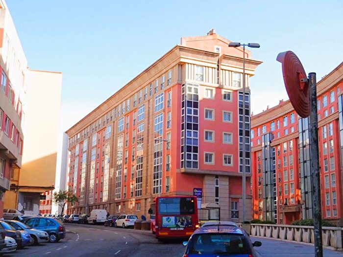 Casas en venta y pisos alquiler - 1