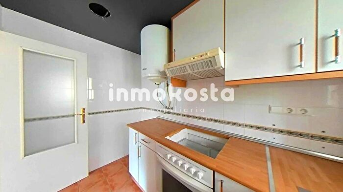 Casas en venta y pisos alquiler - 2