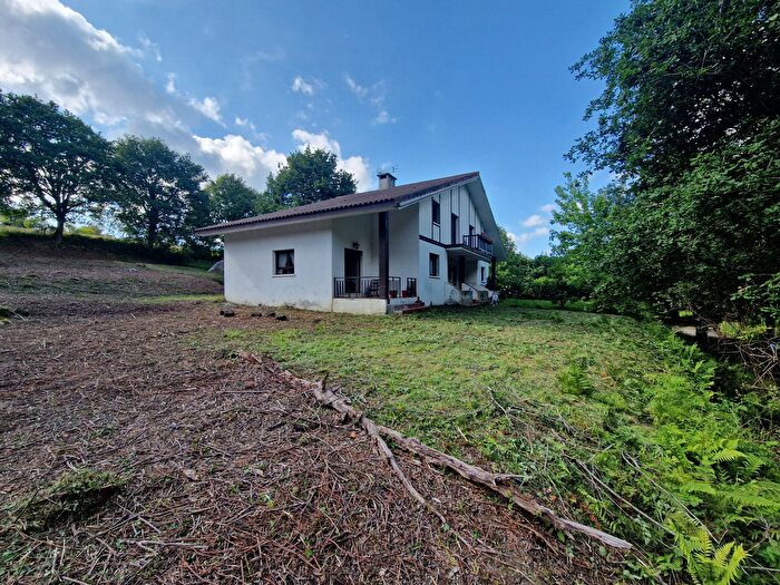 Casa en venta en GamizFika, Bizkaia de 4 habitaciones