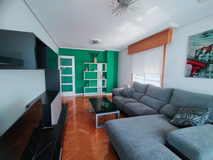 Casas en venta y pisos alquiler - 2