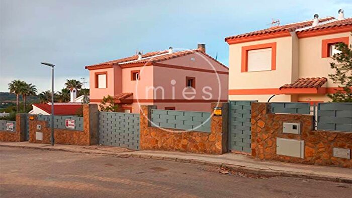 Casa en venta en Turís, Valencia de 3 habitaciones