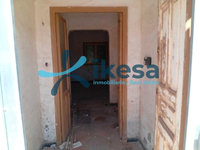 Casas en venta y pisos alquiler - 2
