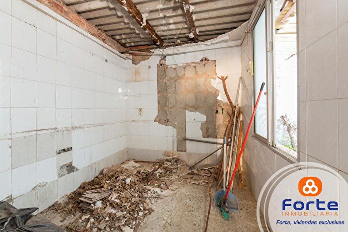 Casas en venta y pisos alquiler - 2