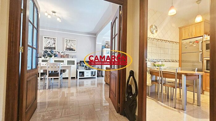 Piso en venta en Coria del Río, Sevilla de 4 habitaciones
