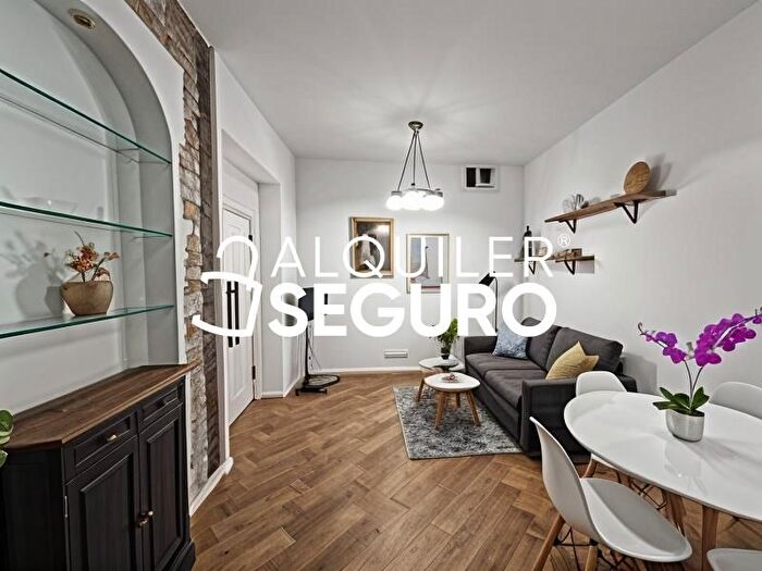 Casas en venta y pisos alquiler - 1