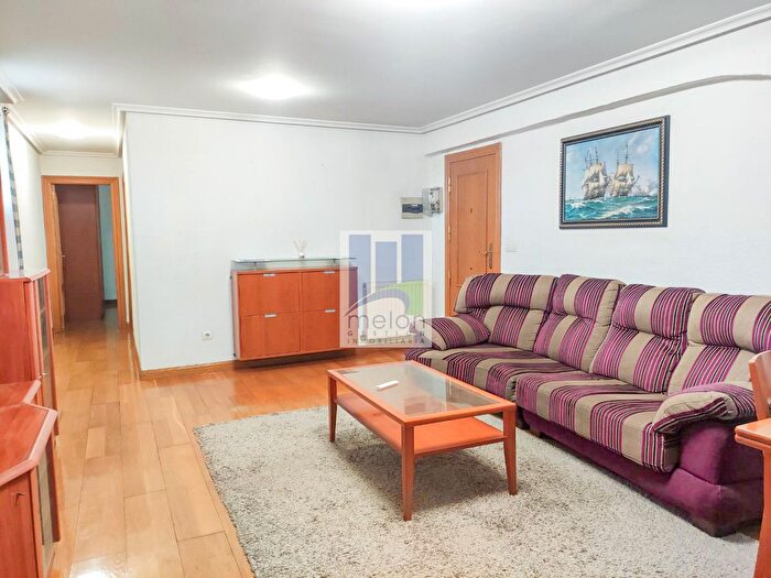 Piso en venta en Capiscol Gamonal, Barriada Militar de Mayo Capiscol de 2 habitaciones