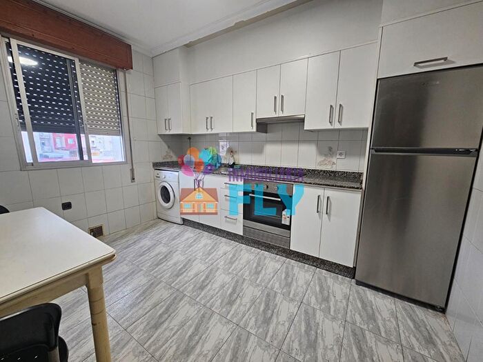 Casas en venta y pisos alquiler - 3